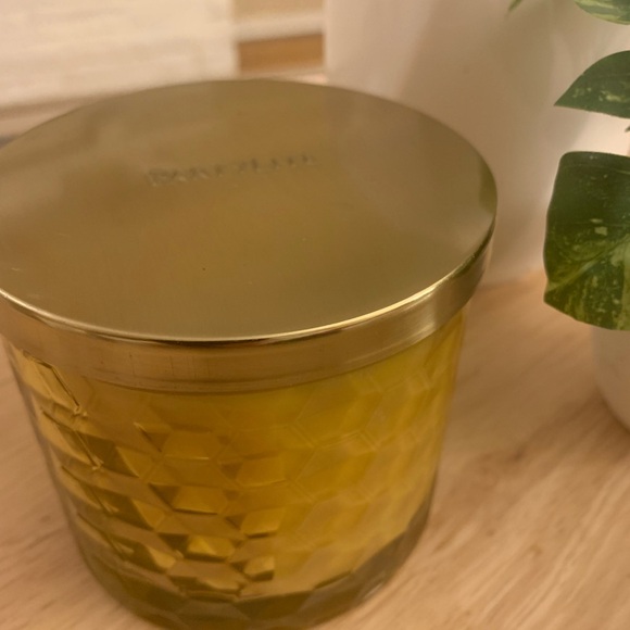 NWT PartyLite Honey and Amber Scent Candle - Picture 10 of 11